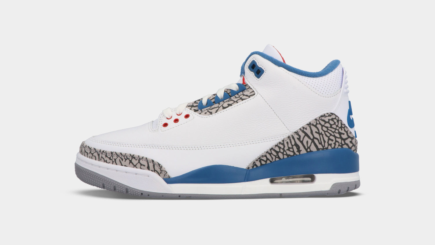Air Jordan 3 Retro (IF4396-104)