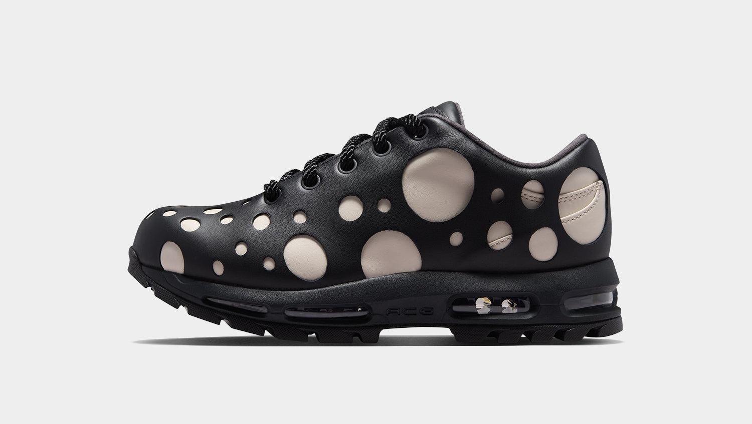 AIR MAX GOADOME LOW QS (IR2174-100)