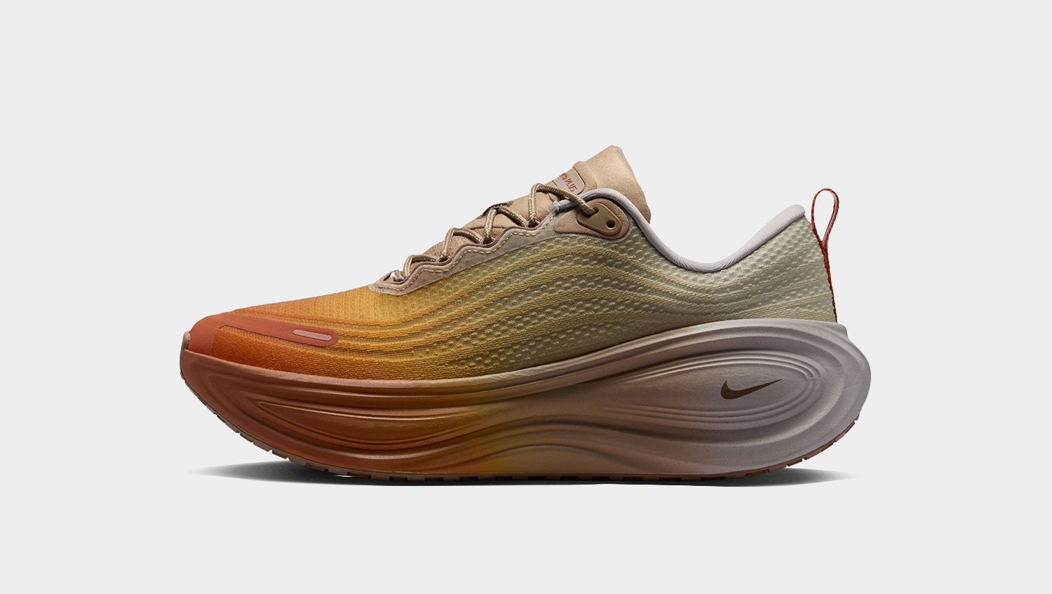 NIKE VOMERO PLUS SP (IV4522-200)
