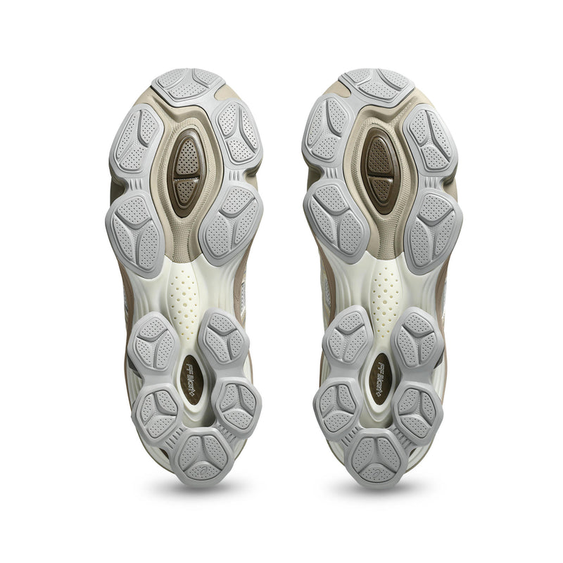 ASICS（アシックス）/ SHOES（シューズ）/ GEL-KINETIC FLUENT商品 / WHITE/MARZIPAN