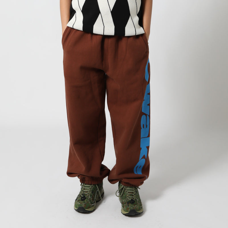 AWAKE NY(アウェイクニューヨーク)｜APPLE LOGO SWEATPANT(アップルロゴスウェットパンツ)｜【公式通販 UNIONT TOKYO】｜ユニオントーキョー
