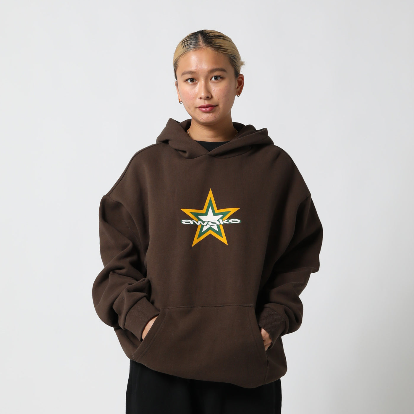 AWAKE NY(アウェイクニューヨーク)｜STAR LOGO HOODIE(スターロゴフーディ)｜【公式通販 UNION  TOKYO】｜ユニオントーキョー