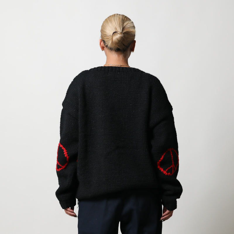 Crew Neck Knit-Line Peace