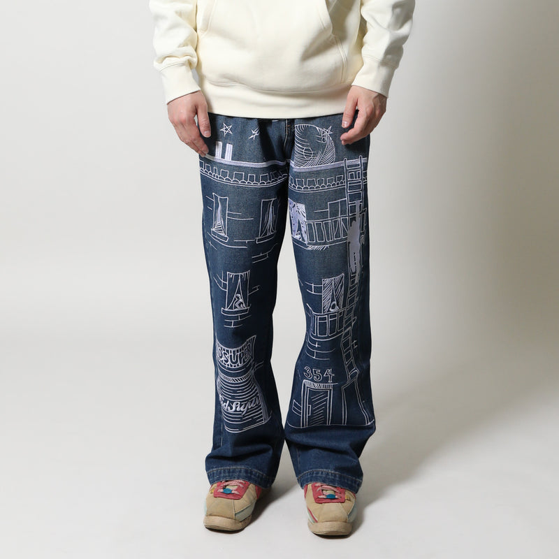 KidSuper(キッドスーパー)｜Fire Escape Embroidered Jeans(ファイヤーエスケイプエンブロイダードジーンズ)｜【公式通販 UNIONT TOKYO】｜ユニオントーキョー