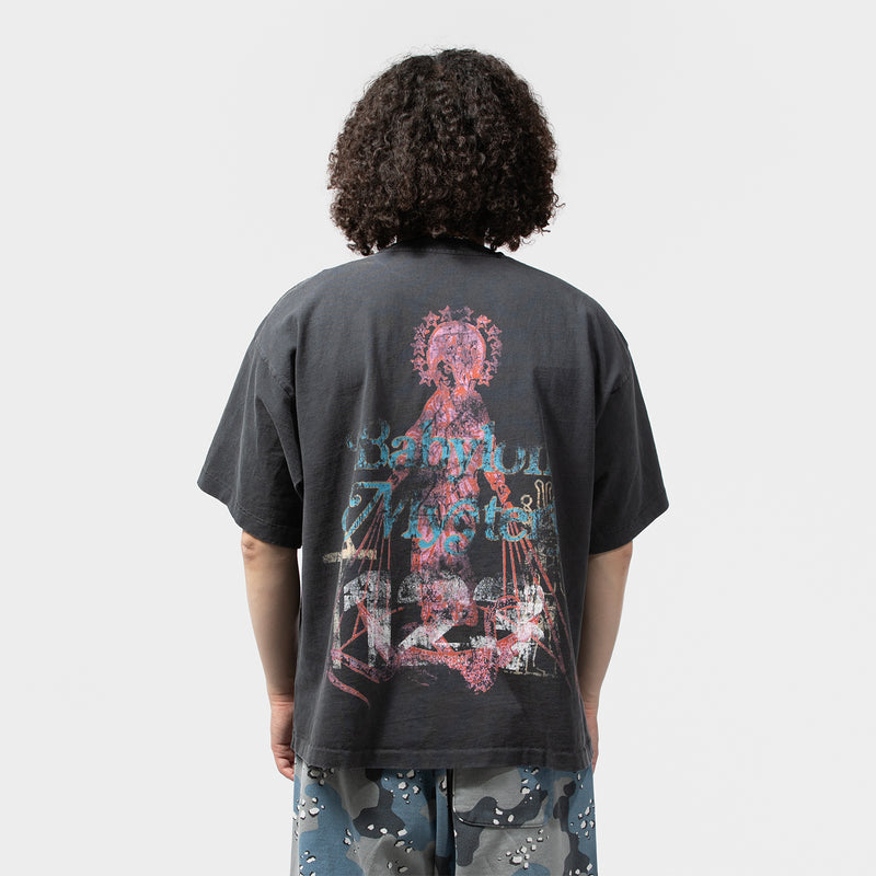 RRR123(アールアールアールワントゥースリー)｜BABYLON MYSTERY CVA SS TEE(バビロンミステリーCVA SSティー)｜【公式通販 UNION TOKYO】｜ユニオントーキョー