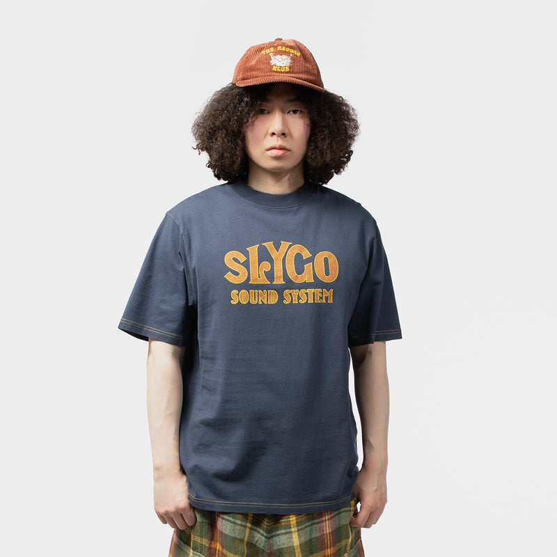 SLYGO TEE