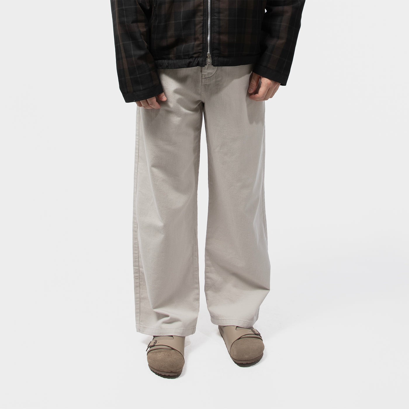パンツ STERN CHINO DustBunnyDisruptedSateen 44 STERN CHINO DustBunnyDisruptedSateen 44 - メルカリ