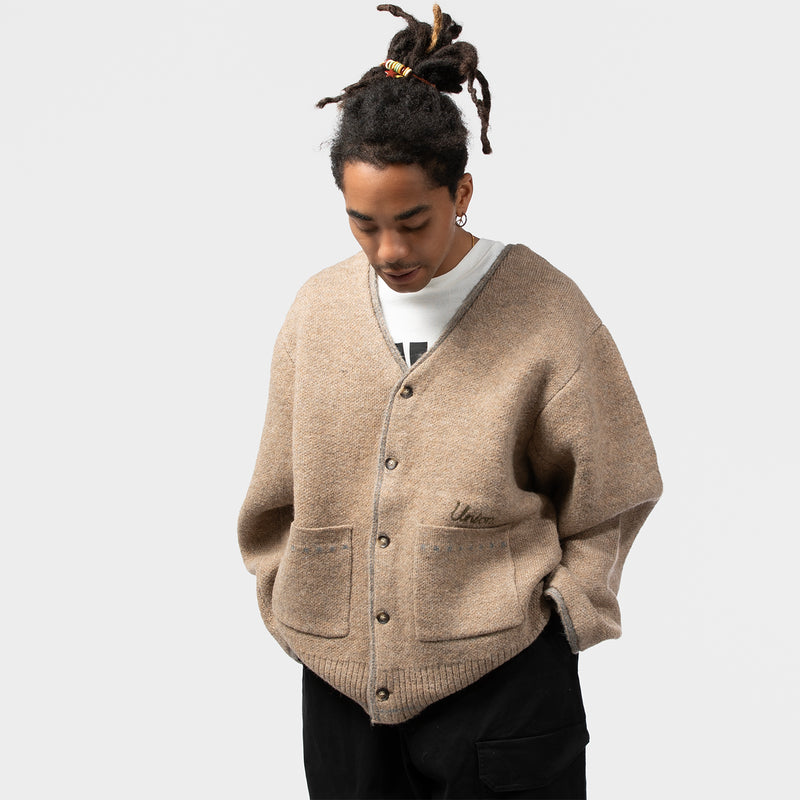UNION ORIGINAL（ユニオンオリジナル）/ TOPS（トップス）/ JULIAN CARDIGAN商品 / LT  BLUE