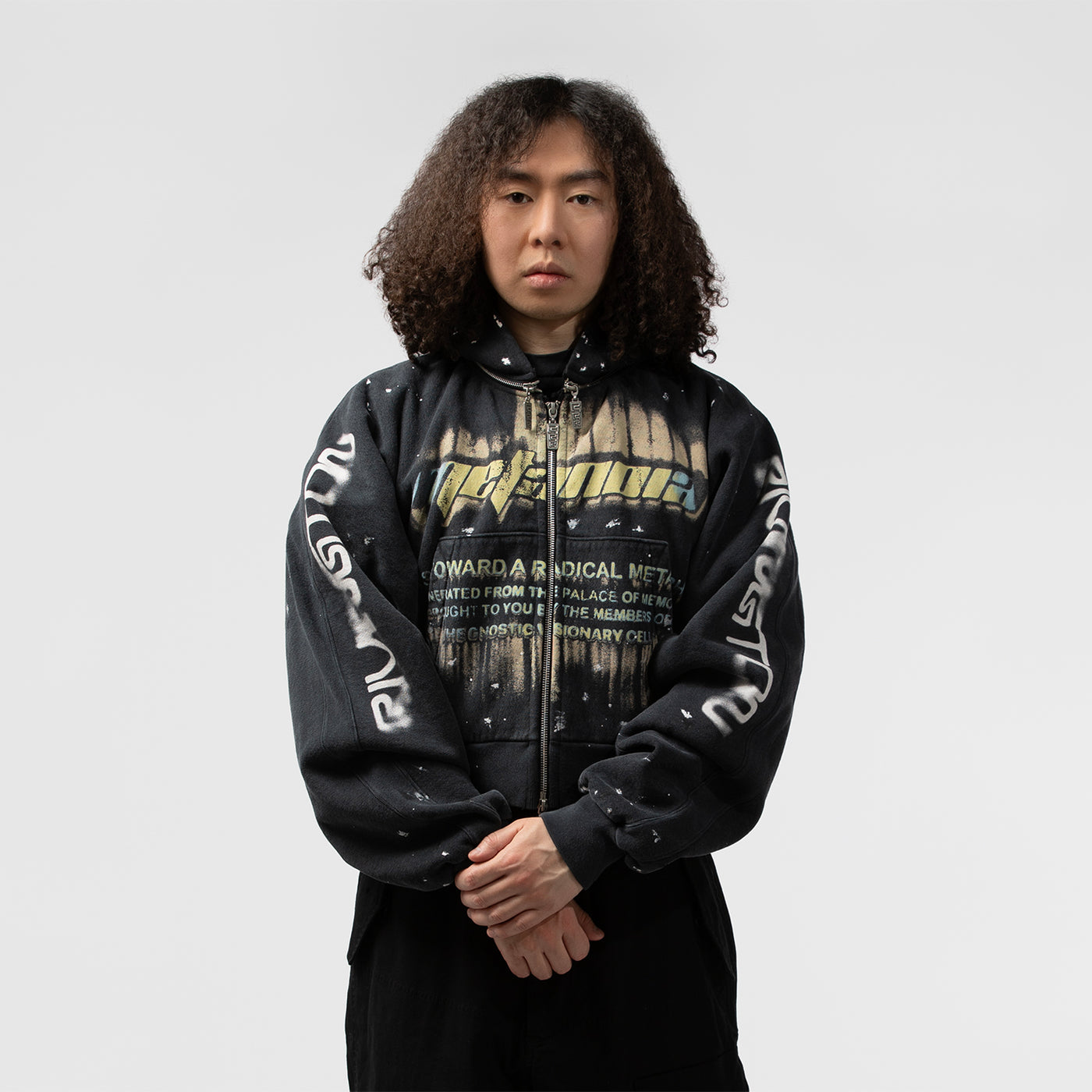 マシュメロ着用 RRR123 inri ziphoodie ジップアップパーカー マシュメロ着用 RRR123 inri ziphoodie ジップアップパーカーの通販は