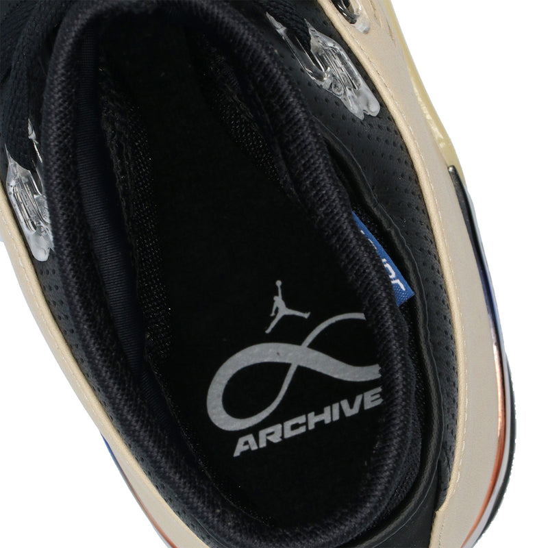 NIKE（ナイキ）/ SHOES（シューズ）/ Air Jordan 17 Retro Low QS商品 / BEACH/METALLIC SILVER-BLACK