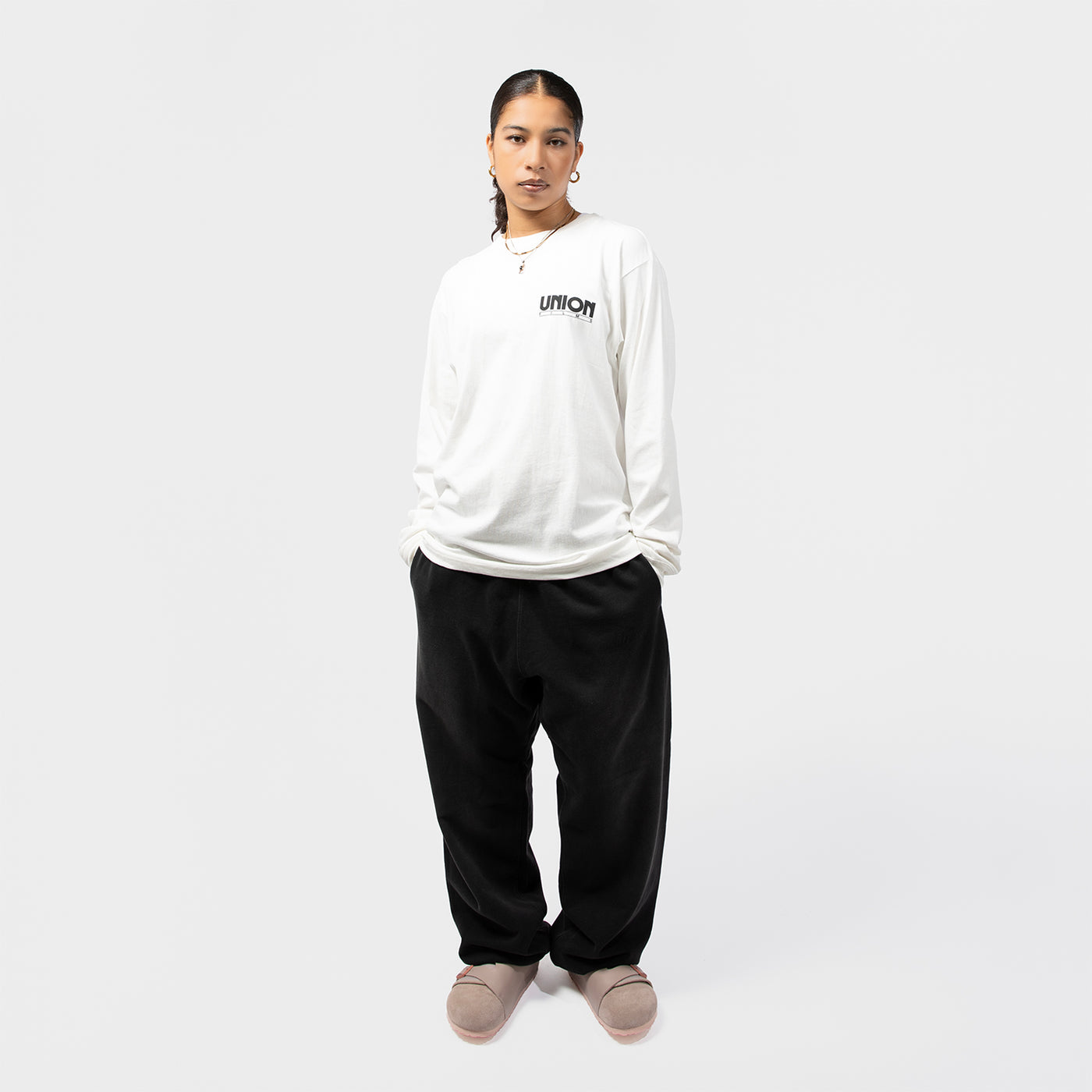 UNION（ユニオン） UNION (ユニオン) UPRISE L/S TEE フロントプリント 