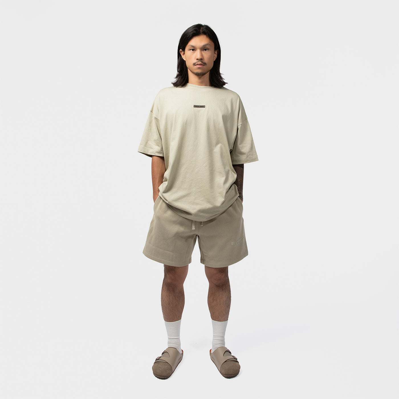 SOCCER FLEECE SHORTS｜ESSENTIALS｜BOTTOMS（ボトムス）｜【公式通販