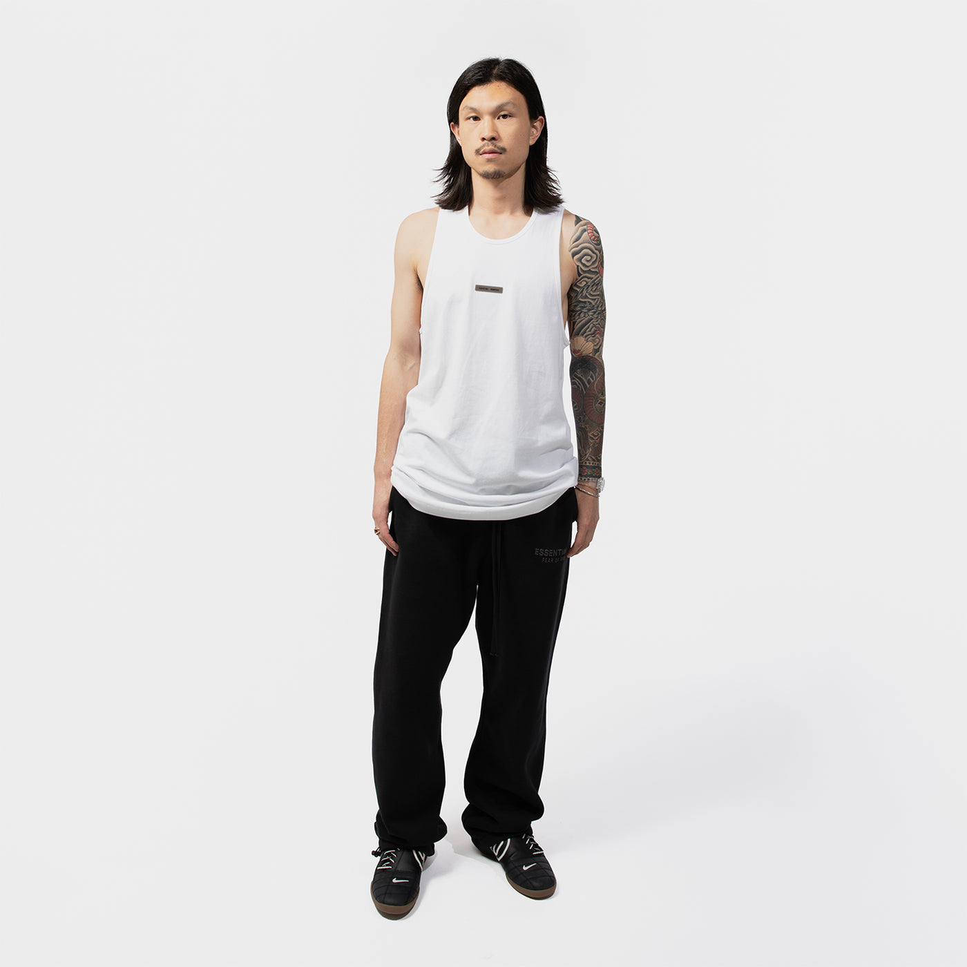 ESSENTIALS エッセンシャルズ　RELAXED CORE トラウザー ESSENTIALS エッセンシャルズ RELAXED CORE トラウザー