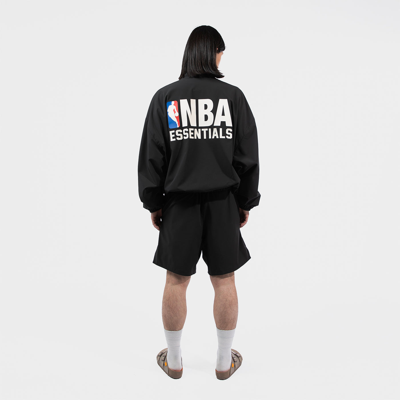 NBA ESSENTIALS ブラックパーカー NBA 1/2 ZIP TRACK JACKET｜ESSENTIALS｜OUTER（アウター）｜【公式