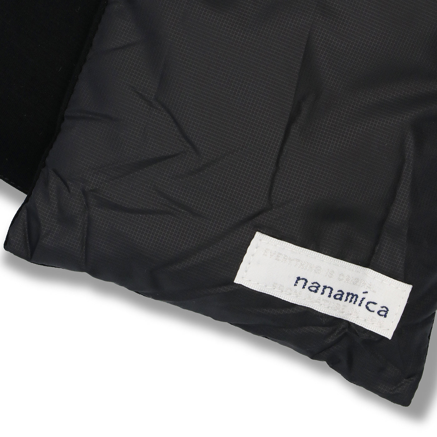 DOWN MUFFLER｜NANAMICA｜ACCESSORIES（アクセサリー）｜【公式通販