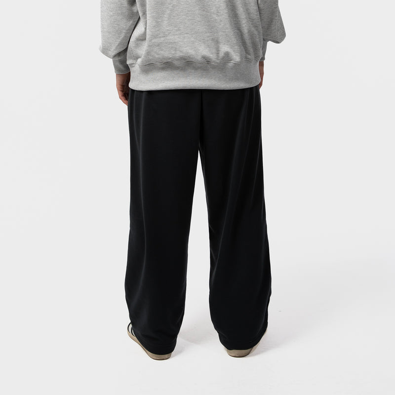 TECH SWEAT PANTS｜DAIWA PIER39｜BOTTOMS（ボトムス）｜【公式通販
