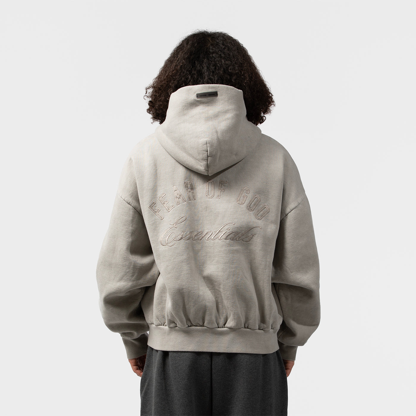 CLASSIC FULL ZIP HOODIE｜ESSENTIALS｜TOPS（トップス）｜【公式通販