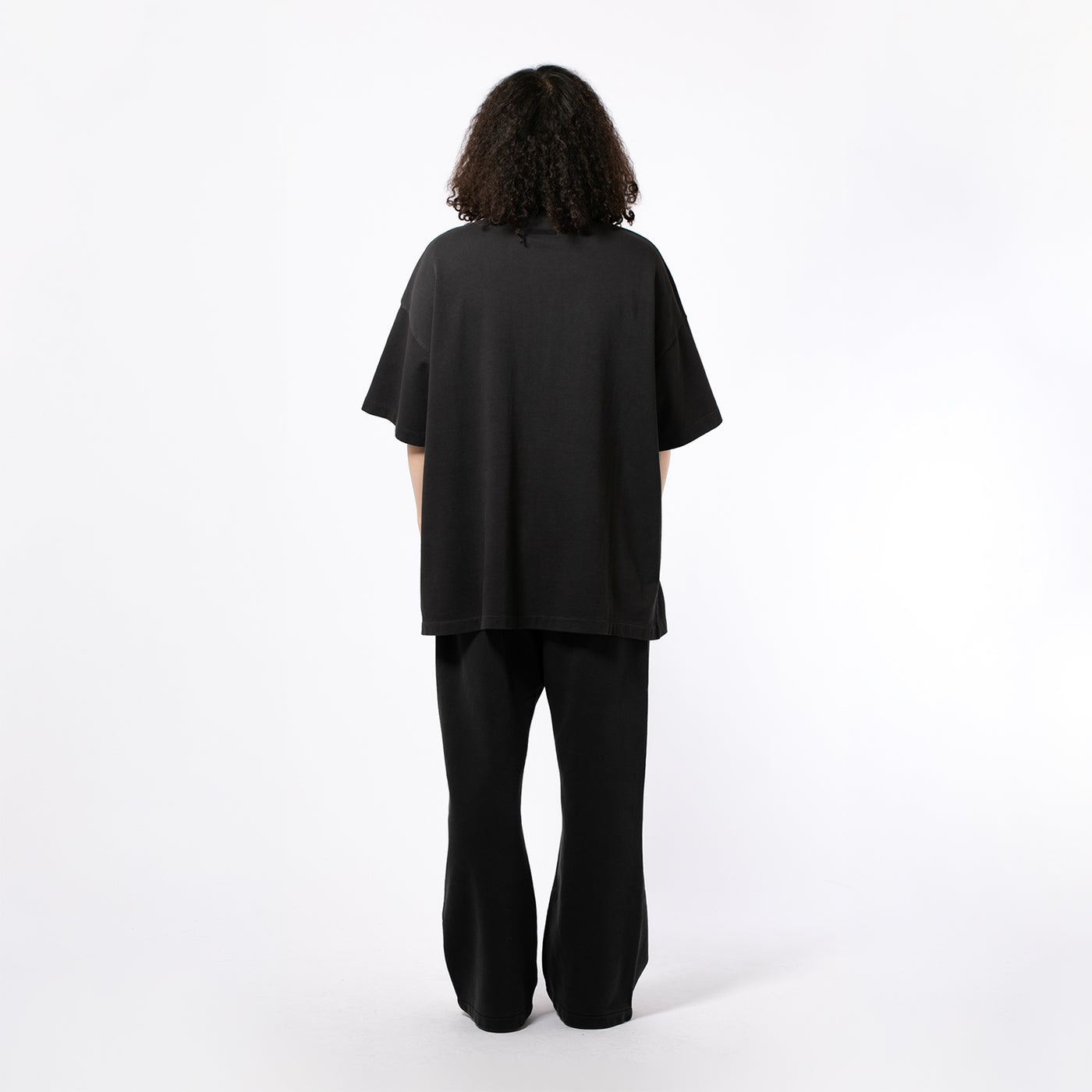 CAMPUS 90S SHORT SLEEVE TEE｜ESSENTIALS｜TOPS（トップス）｜【公式