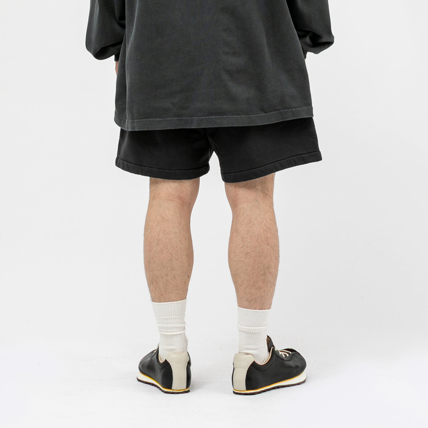 SIGNATURE CLASSIC SHORT｜ESSENTIALS｜BOTTOMS（ボトムス）｜【公式