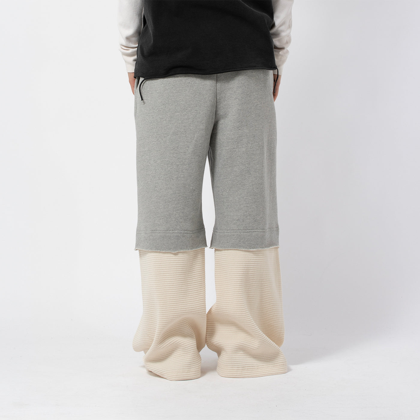 DOUBLE LAYER STUDDED SWEATPANT｜SATOSHI NAKAMOTO｜BOTTOMS