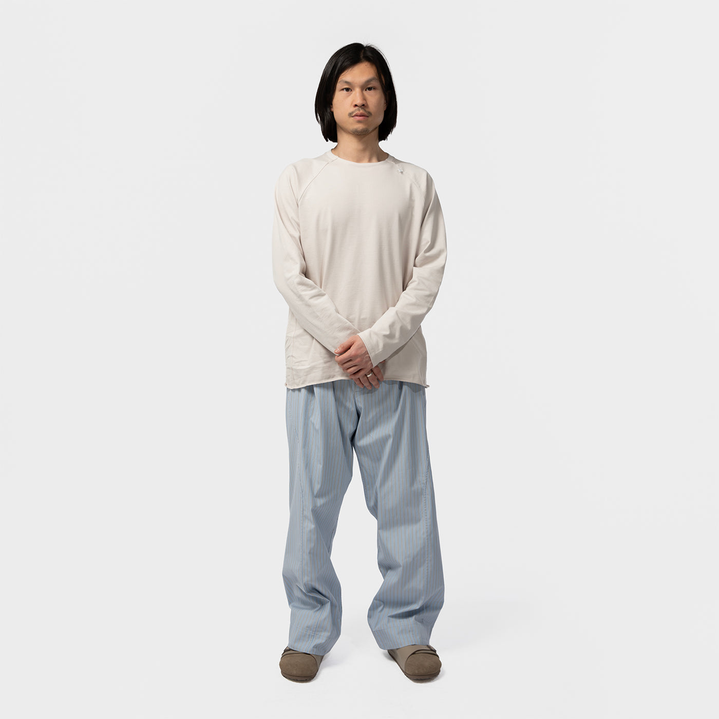 パンツ roi RETROREFLECTIVE STRIPED PANTS｜GOLDWIN 0｜BOTTOMS（ボトムス