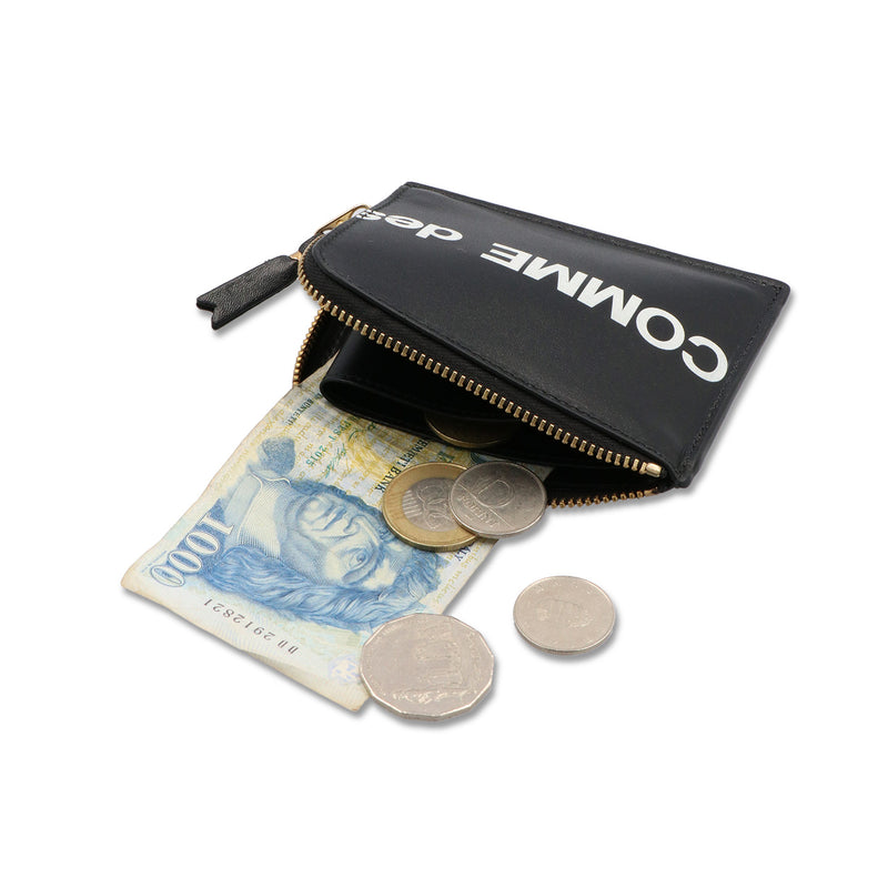 COMME des GARCONS WALLETS(コムデギャルソンウォレッツ)｜HUGE LOGO LEATHER CARD COIN(ヒュージロゴレザーカードコイン)｜【公式通販 UNION TOKYO】｜ユニオントーキョー