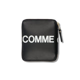COMME des GARCONS WALLETS(コムデギャルソンウォレッツ)｜HUGE LOGO LEATHER ROUND ZIP WALLET(ヒュージロゴレザーラウンドジップウォレット)｜【公式通販 UNION TOKYO】｜ユニオントーキョー