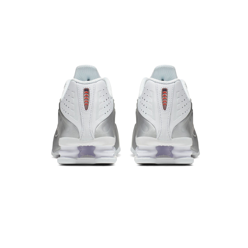 NIKE（ナイキ）/ SHOES（シューズ）/ Nike Shox R4商品 / WHITE/WHITE-METALLIC SILVER-MAX ORANGE