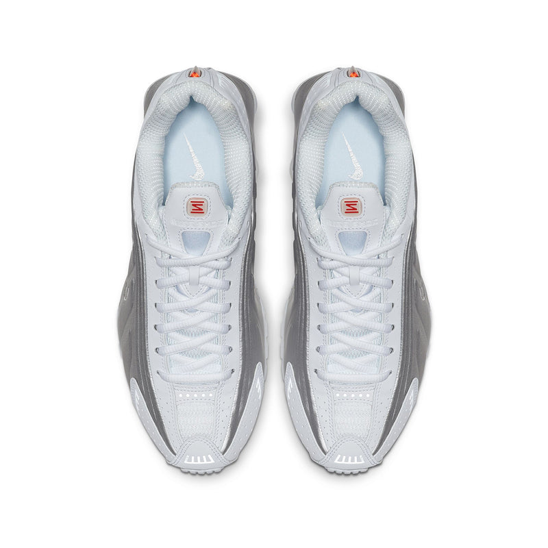 NIKE（ナイキ）/ SHOES（シューズ）/ Nike Shox R4商品 / WHITE/WHITE-METALLIC SILVER-MAX ORANGE
