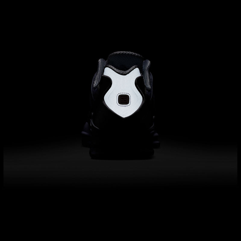NIKE(ナイキ)｜Nike Shox TL(ナイキショックス TL)｜【公式通販 UNIONT TOKYO】｜ユニオントーキョー