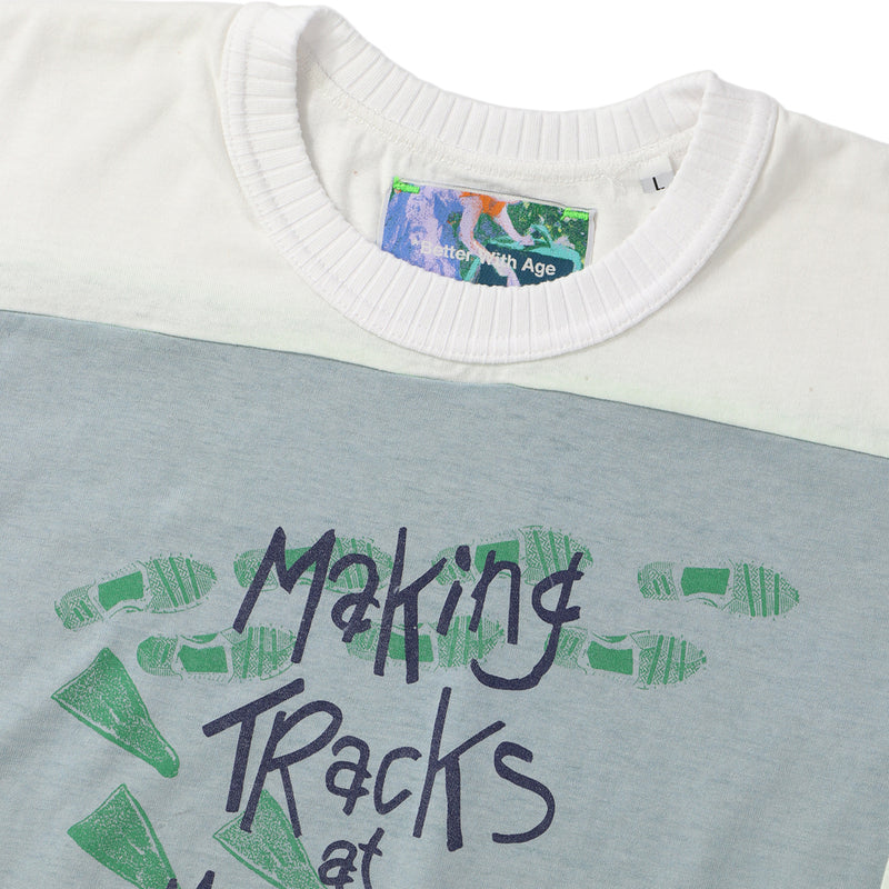 *Better With Age(ベターウィズエイジ)｜Courtyard Tee(コートヤードティー)｜【公式通販 UNION TOKYO】｜ユニオントーキョー