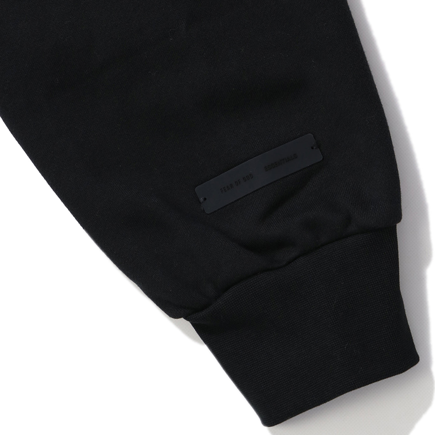 CLASSIC FIT FLEECE HOODIE｜ESSENTIALS｜TOPS（トップス）｜【公式