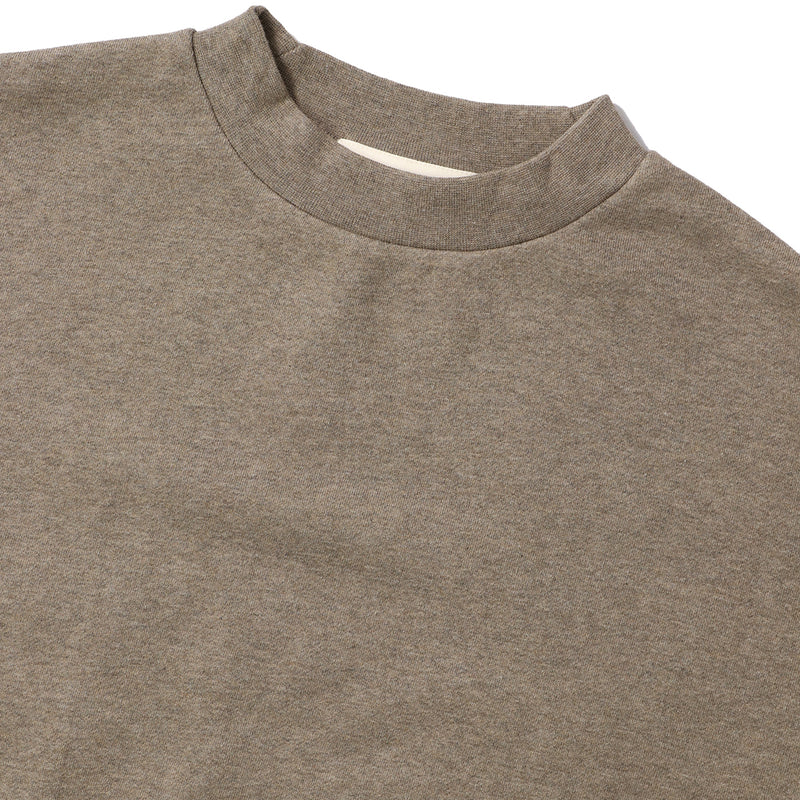 ESSENTIALS(エッセンシャルズ)｜Classic Fit Fleece Crewneck(クラシックフィットフリースクルーネック)｜【公式通販 UNION TOKYO】｜ユニオントーキョー