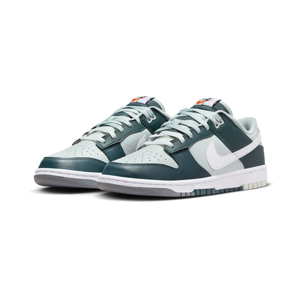 Nike Dunk Low Retro Premium