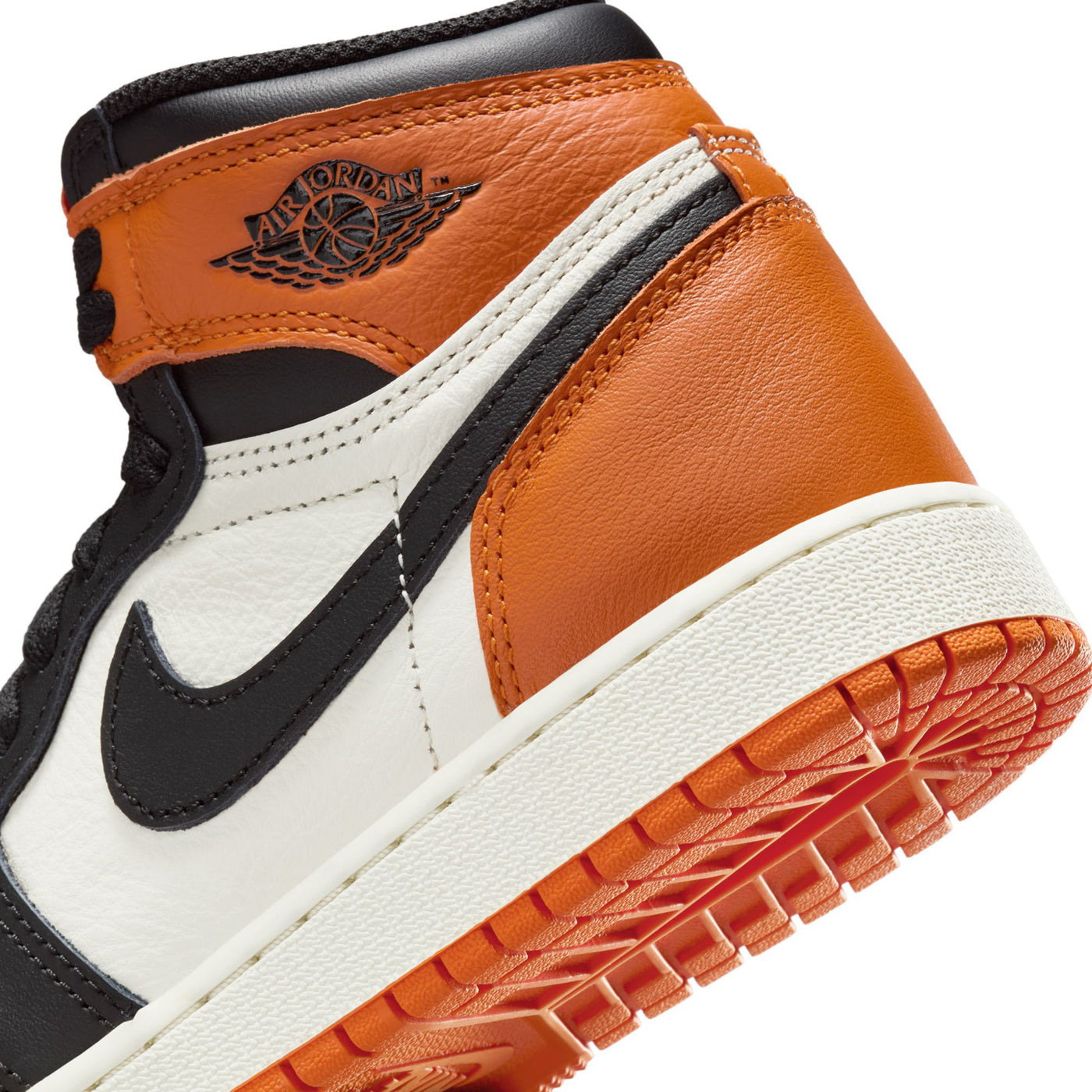 NIKE JORDAN BRAND W J BRK TRK JKT MDKHKI/BLK 国内発送 NIKE(ナイキ)｜Air Jordan 1 High OG(エアジョーダン1ハイOG