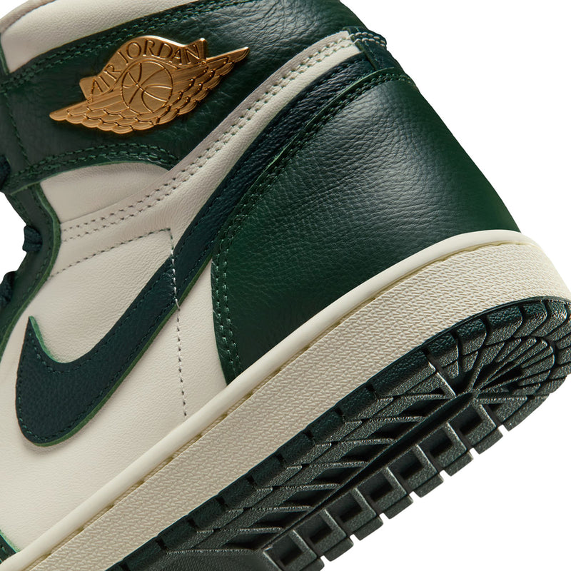 NIKE（ナイキ）/ SHOES（シューズ）/ Air Jordan 1 Retro High OG商品 / PALE IVORY/PRO GREEN-FIR-COCONUT MILK