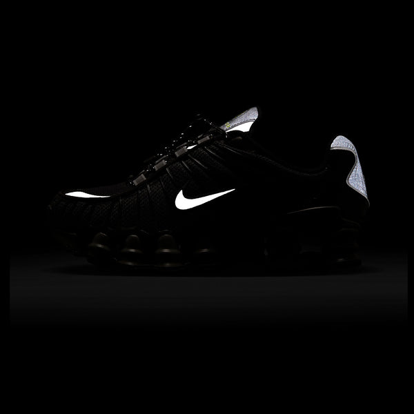 NIKE(ナイキ)｜WMNS NIKE SHOX TL(ウィメンズナイキショックス TL)｜【公式通販 UNIONT TOKYO】｜ユニオントーキョー