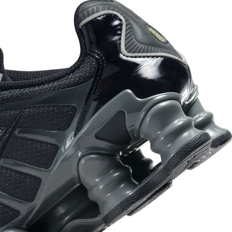 NIKE(ナイキ)｜WMNS NIKE SHOX TL(ウィメンズナイキショックス TL)｜【公式通販 UNIONT TOKYO】｜ユニオントーキョー