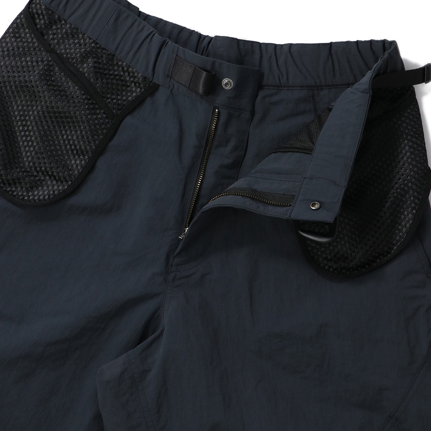 HELICOID POCKET SHORTS｜GOLDWIN 0｜BOTTOMS（ボトムス）｜【公式通販
