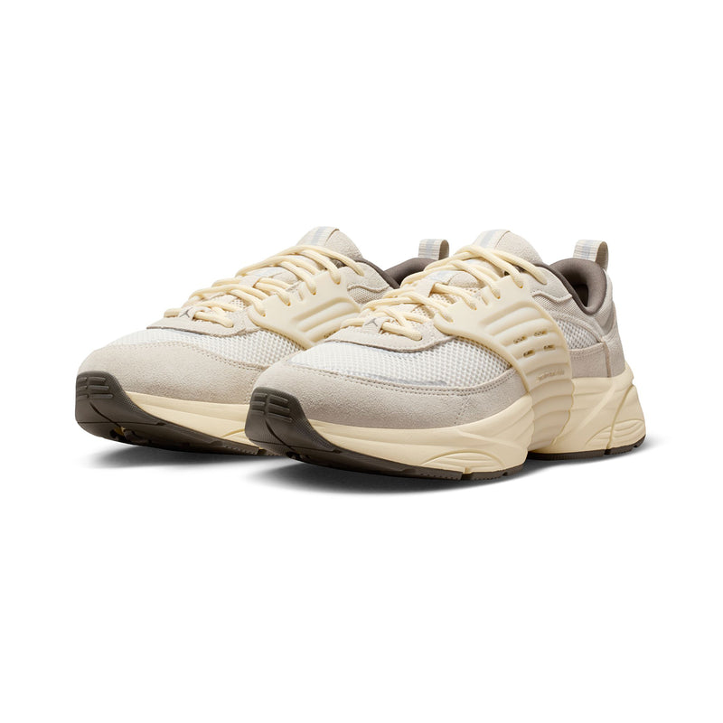 NIKE（ナイキ）/ SHOES（シューズ）/ Jordan Trunner商品 / LT OREWOOD BRN/RIDGEROCK-PHANTOM-MUSLIN