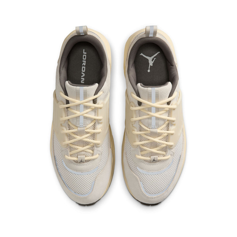 NIKE（ナイキ）/ SHOES（シューズ）/ Jordan Trunner商品 / LT OREWOOD BRN/RIDGEROCK-PHANTOM-MUSLIN