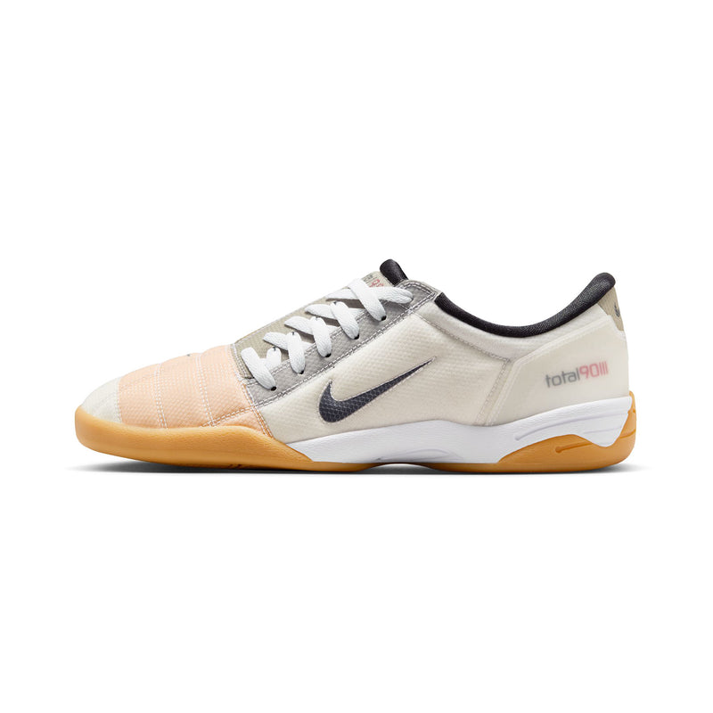 日本未発売 新品タグ付きNIKE total90 トータル90 キャップ y2k