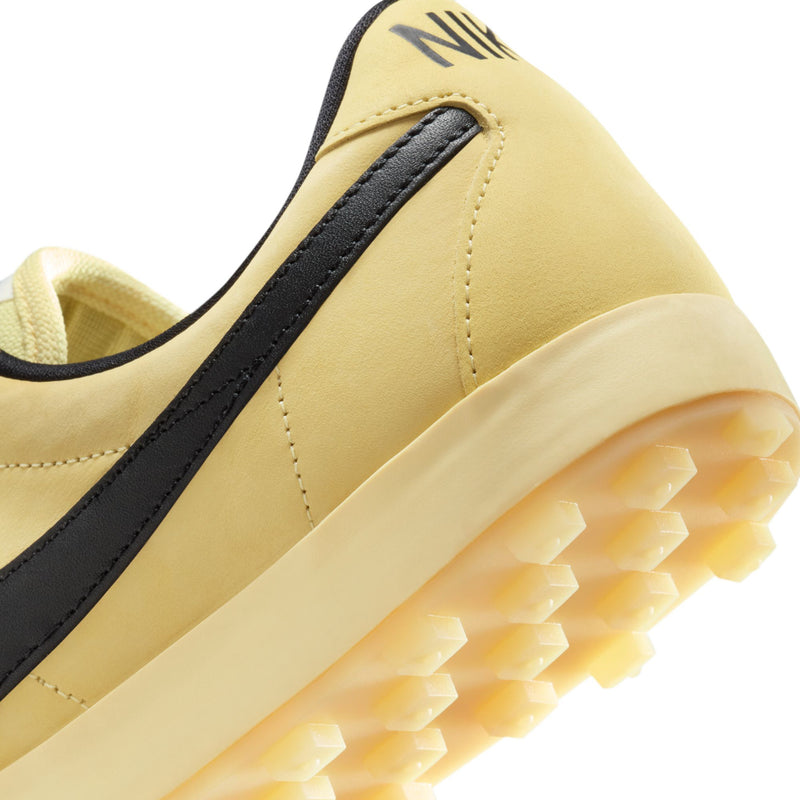 NIKE（ナイキ）/ SHOES（シューズ）/ NIKE ASTROGRABBER QS商品 / SOFT YELLOW/BLACK-SAIL-SAFETY ORANGE