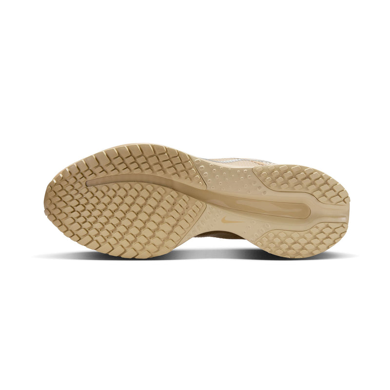 NIKE（ナイキ）/ SHOES（シューズ）/ Nike Pegasus Premium SP商品 / MUSHROOM/METALLIC SILVER-WHITE