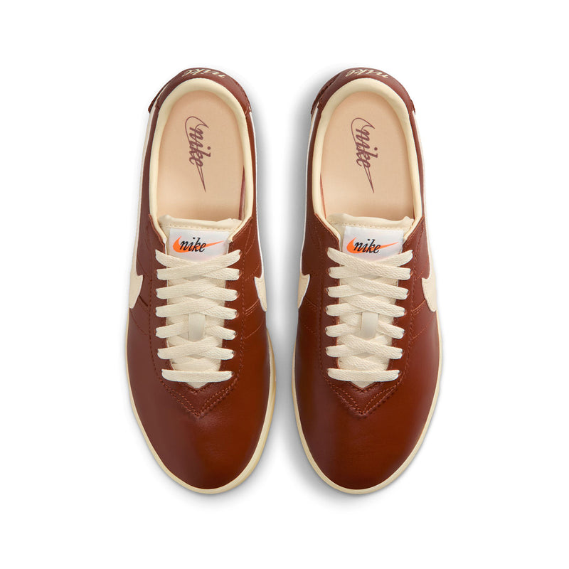 NIKE（ナイキ）/ SHOES（シューズ）/ Nike Womens Astrograbber LTHR商品 / CINNAMON/MUSLIN-SAIL