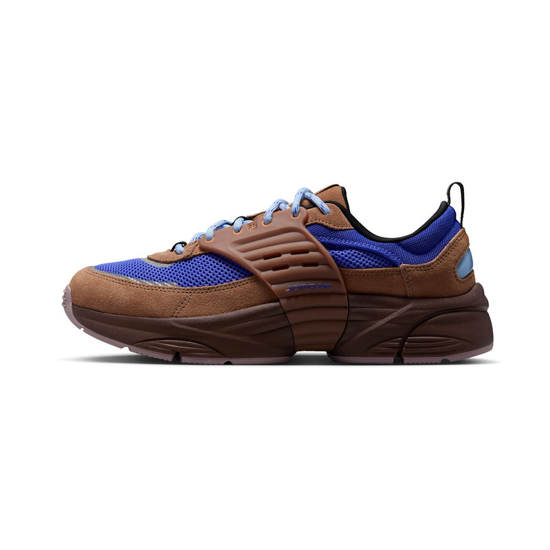NIKE（ナイキ）/ SHOES（シューズ）/ JORDAN TRUNNER O/S SP商品 / ARCH BROWN/PRSN VLT-ERTH-ALMNM