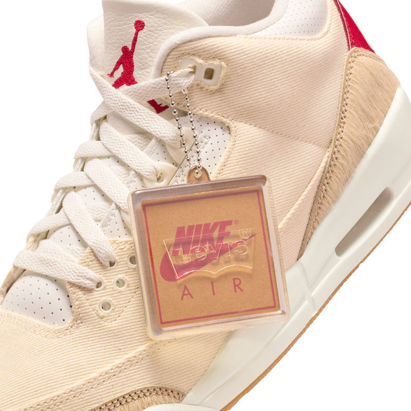 AIR JORDAN 3 X LEVI