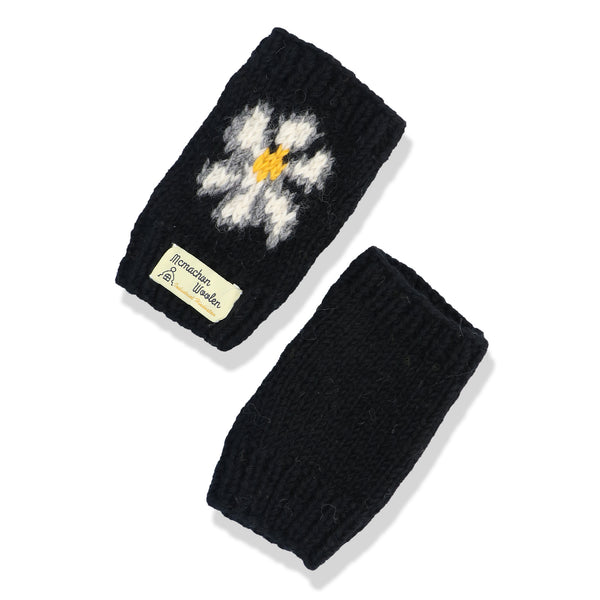 MacMahon Knitting Mills(マクマホン ニッティング ミルズ)｜Hand Warmer-Flower(ハンドウォーマーフワラー)｜【公式通販 UNIONT TOKYO】｜ユニオントーキョー