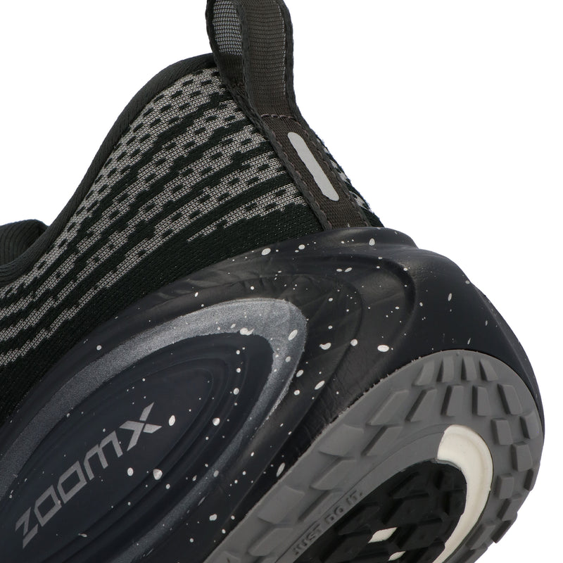 NIKE（ナイキ）/ SHOES（シューズ）/ NIKE VOMERO PLUS SPECKLE商品 / ANTHRACITE/BLACK-DARK OBSIDIAN-OBSIDIAN