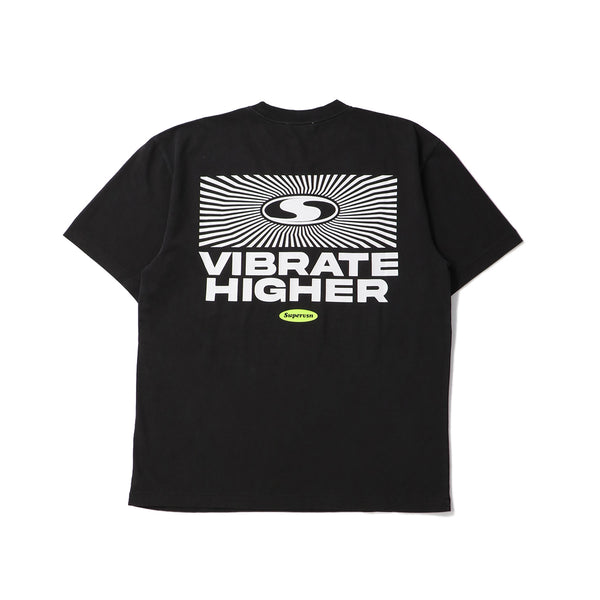 SUPERVSN STUDIOS(スーパーヴィジョンストゥディオス)｜VIBRATE HIGHER TEE(ヴァイブレイトハイアーティー)｜【公式通販 UNION TOKYO】｜ユニオントーキョー